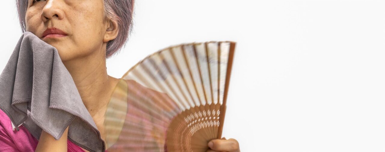 Menopauza poate începe brusc? Ce schimbări apar de obicei treptat