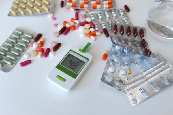 Metforminul în diabetul de tip 2: cum funcționează și ce reacții adverse poate avea