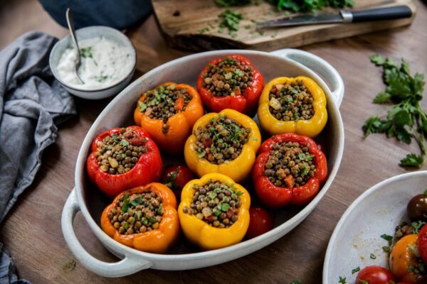 Ardei umpluți pentru diabetici: varianta cu carne slabă de vită și linte