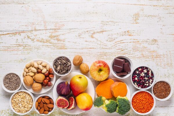 10 alimente cu fibre pe care le poți include în meniul zilnic